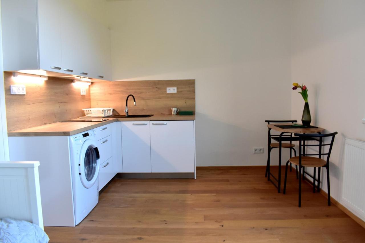 Airstay Apartment: Grebovka * Praga