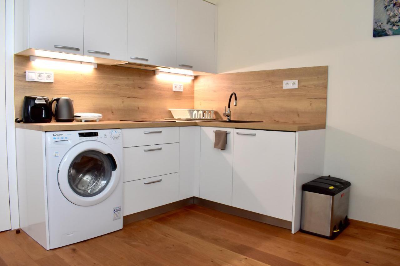 Airstay Apartment: Grebovka